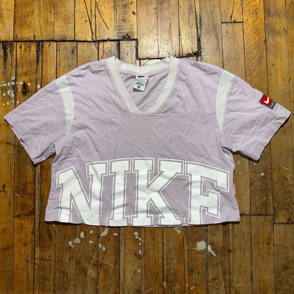 Nike Crop Top Women's Large Purple Swoosh Logo Short Sleeve V Neck Activewear